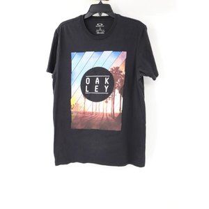 OAKLEY Shirt Mens Medium Black Graphic Short Sleeve Crew Neck Cotton Regular Fit